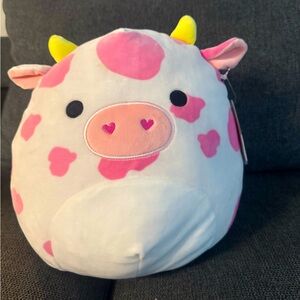 Squishmallows Evangelica 8" 🐮 Nwt